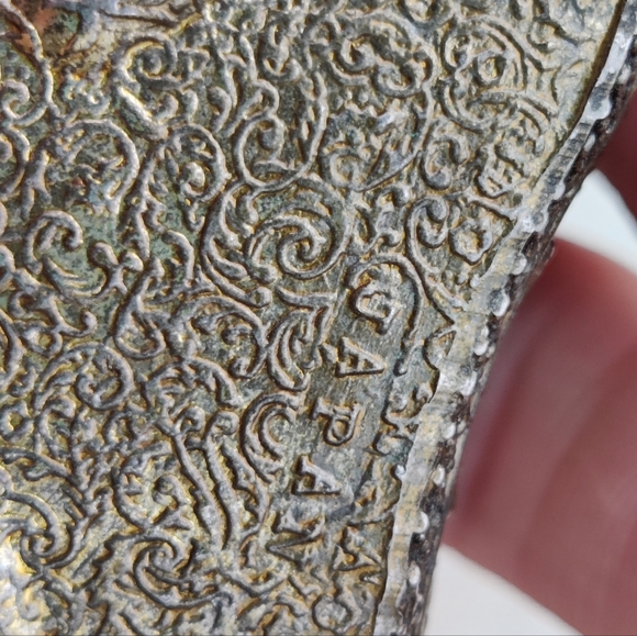 🍇 Vintage Japanese grapes and leaves heart trinket box - Picture 5 of 5